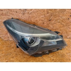 LAMPA PRAWY PRZÓD EU TOYOTA YARIS III 3 LIFT
