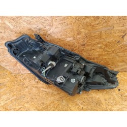 LAMPA PRAWY PRZÓD EU TOYOTA YARIS III 3 LIFT