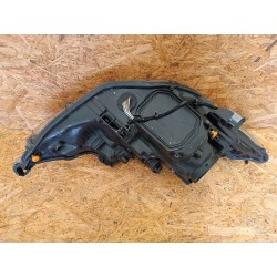 LAMPA LEWY PRZÓD EU 81150-02E21 TOYOTA AURIS II 2 2012- E18