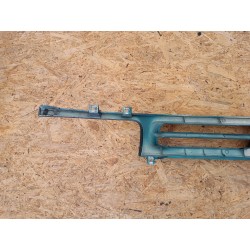 KRATKA GRILL ATRAPA ZDERZAKA PRZÓD 623104F100 NISSAN MICRA K11