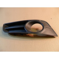 ZAŚLEPKA KRATKA ZDERZAKA TOYOTA COROLLA E12 2004-