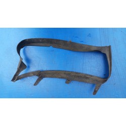 69938240 USZCZELKA REFLEKTORA LAMPY PRAWY PRZÓD AUDI A4 B6