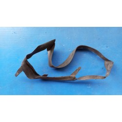 69938240 USZCZELKA REFLEKTORA LAMPY PRAWY PRZÓD AUDI A4 B6