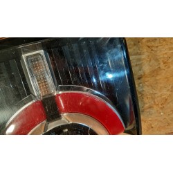 LAND ROVER DISCOVERY SPORT L550 LAMPA TYLNA TYŁ LEWA W KLAPĘ FK72-13193-BK