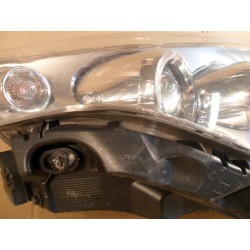 LAMPA PRAWY PRZÓD EU 89901835 RENAULT LAGUNA III 3 260100032R