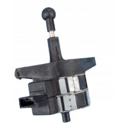 SILNICZEK REGULACJI LAMPY PRZÓD XENON 1307220033 BMW X3 ALFA ROMEO 147