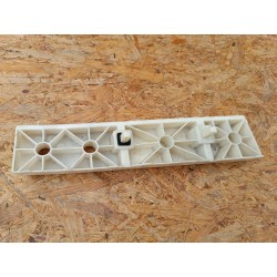 852261CA0A INFINITI QX70 FX ŚLIZG PRAWY TYŁ MOCOWANIE WSPORNIK