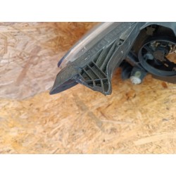 LAMPA LEWY PRZÓD REFLEKTOR EU 260602051R RENAULT KADJAR LED