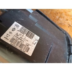 LAMPA PRAWY PRZÓD EU 260100653R RENAULT CLIO IV 4