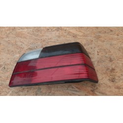 BMW E36 COUPE LAMPA PRAWY TYŁ TYLNA 1393224