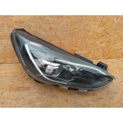 LAMPA PRAWA PRZÓD REFLEKTOR EU JX7B-13E016-AF FORD FOCUS MK4 IV LED
