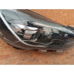 LAMPA PRAWA PRZÓD REFLEKTOR EU JX7B-13E016-AF FORD FOCUS MK4 IV LED