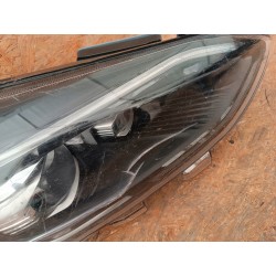 LAMPA PRAWA PRZÓD REFLEKTOR EU JX7B-13E016-AF FORD FOCUS MK4 IV LED