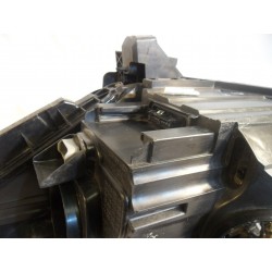 LAMPA PRAWY PRZÓD EU 9802086580 CITROEN DS5 LED