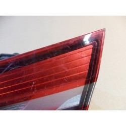 BMW 2 F45 LAMPA PRAWA TYŁ TYLNA W KLAPĘ 7311032