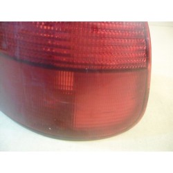 BMW E39 SEDAN LAMPA PRAWY TYŁ TYLNA 8358032