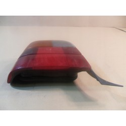 BMW 3 E36 SEDAN LAMPA LEWY TYŁ TYLNA