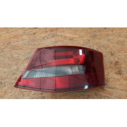 AUDI A3 8V LAMPA PRAWY TYŁ TYLNA 8V3945096C