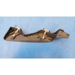 SYCV026G-024-02 ŚLIZG BŁOTNIKA LEWY PRZÓD MOCOWANIE VW PASSAT B6