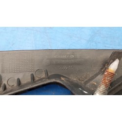 SYCV026G-024-02 ŚLIZG BŁOTNIKA LEWY PRZÓD MOCOWANIE VW PASSAT B6