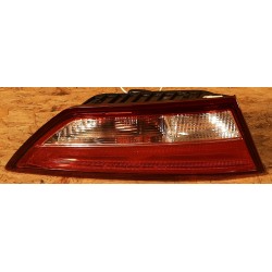 SEAT LEON III LAMPA LEWA TYŁ TYLNA W KLAPĘ