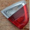 BMW 3 E90 LAMPA TYLNA TYŁ LEWA W KLAPĘ 6937459
