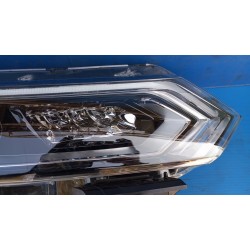 100-19011 LAMPA PRAWY PRZÓD EU NISSAN QASHQAI J11 LED 2018-