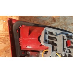 LAMPA PRAWY TYŁ W KLAPE AUDI A4 B8 21968002
