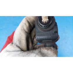 SILNICZEK REGULACJI LAMPY REFLEKTORA PRZÓD 26056BU000 NISSAN ALMERA TINO