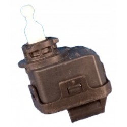 SILNICZEK REGULACJI LAMPY PRZÓD 3B0941295B AUDI A3 OCTAVIA I VW PASSAT B5