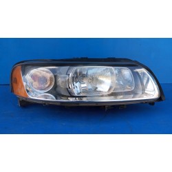 LAMPA REFLEKTOR PRZOD PRAWY PRAWA VOLVO XC70 V70 XENON 30698848 EUROPA