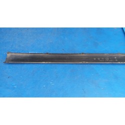 BMW 3 E36 CABRIO LISTWA TYLNEGO ZDERZAKA ŚRODKOWA 1960725