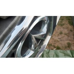 GRILL ATRAPA ZDERZAKA PRZÓD NISSAN X-TRAIL T30