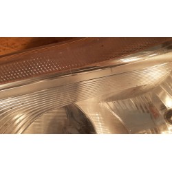 FORD C-MAX MK2 LAMPA PRAWA PRZÓD PRZEDNIA