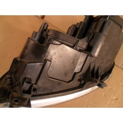 LAMPA PRAWY PRZÓD EU VOLKSWAGEN CADDY III TOURAN 2003- 2K0941006B