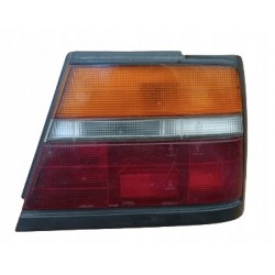NISSAN BLUEBIRD U11 1983-1991 LAMPA PRAWY TYŁ ORYGINAŁ