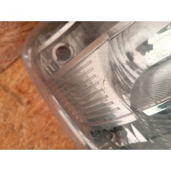 LAMPA PRAWY PRZÓD EU REFLEKTOR 43820748 IVECO DAILY IV III 2006-