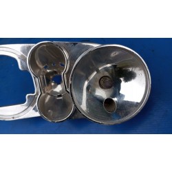 OBUDOWA ODBŁYŚNIK XENON LAMPY PRAWY PRZÓD VW GOLF IV 4 1305300183