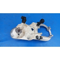OBUDOWA ODBŁYŚNIK XENON LAMPY PRAWY PRZÓD VW GOLF IV 4 1305300183