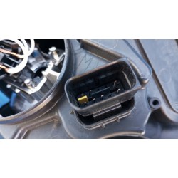 LAMPA LEWY PRZÓD SOCZEWKA LED EU PEUGEOT 208 LIFT 9810805780 90047883