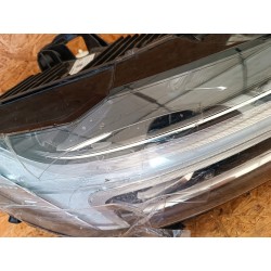 LAMPA PRAWY PRZÓD EU VOLVO XC60 II 31420418 FULL LED