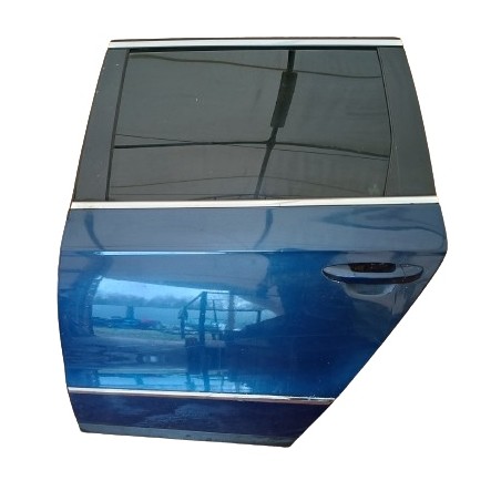 VOLKSWAGEN PASSAT B6 KOMBI DRZWI LEWY TYŁ