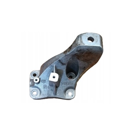 MASERATI GHIBLI III 2013- 3.0 D ŁAPA WSPORNIK MOCOWANIE SILNIKA 670004866