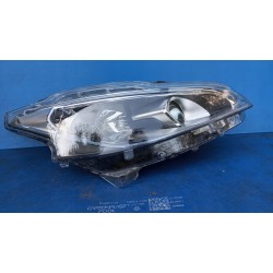 LAMPA PRAWY PRZÓD SOCZEWKA LED EU PEUGEOT 208 LIFT