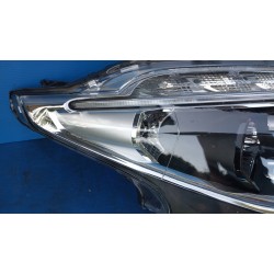 LAMPA PRAWY PRZÓD SOCZEWKA LED EU PEUGEOT 208 LIFT