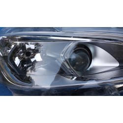 LAMPA PRAWY PRZÓD SOCZEWKA LED EU PEUGEOT 208 LIFT