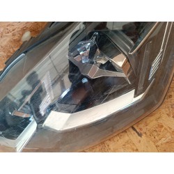 LAMPA LEWY PRZÓD REFLEKTOR EU 6C1941035 VOLKSWAGEN POLO V 5 LED