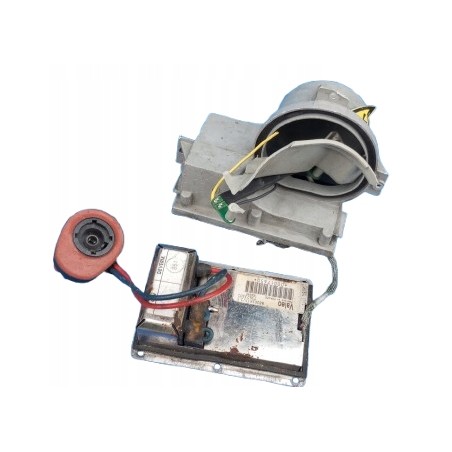 88203815 73923302 PRZETWORNICA XENON RENAULT SAFRANE II 2