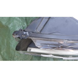 LAMPA LEWY PRZÓD EU 32342456 VOLVO XC40 II LED