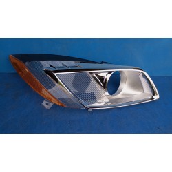 ODBŁYŚNIK ŚRODEK LAMPY OBUDOWA LAMPA PRAWY PRZÓD XENON OPEL INSIGNIA A